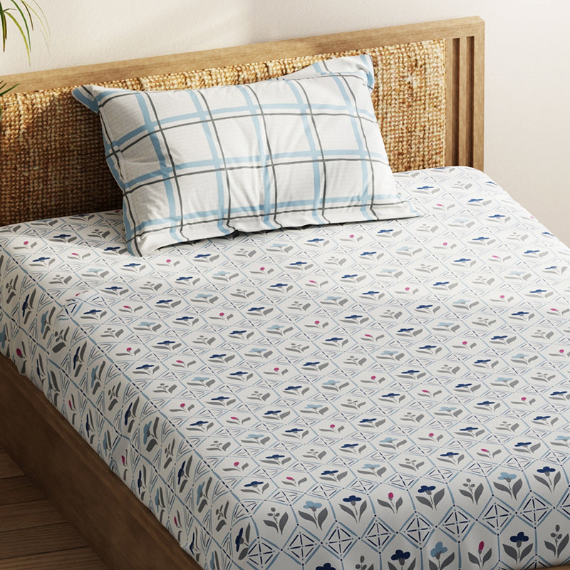 Hadow Floral Microfiber Bedsheet - 120 GSM media 4