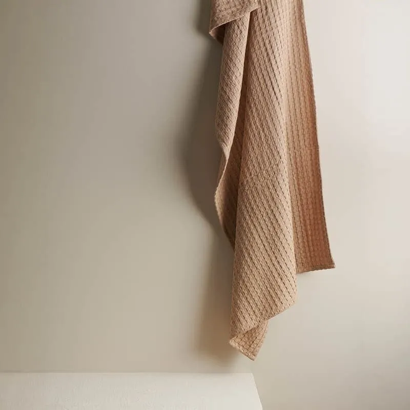 Alyssa Pebble Textured Waffle Bath Towel - Sand media 1