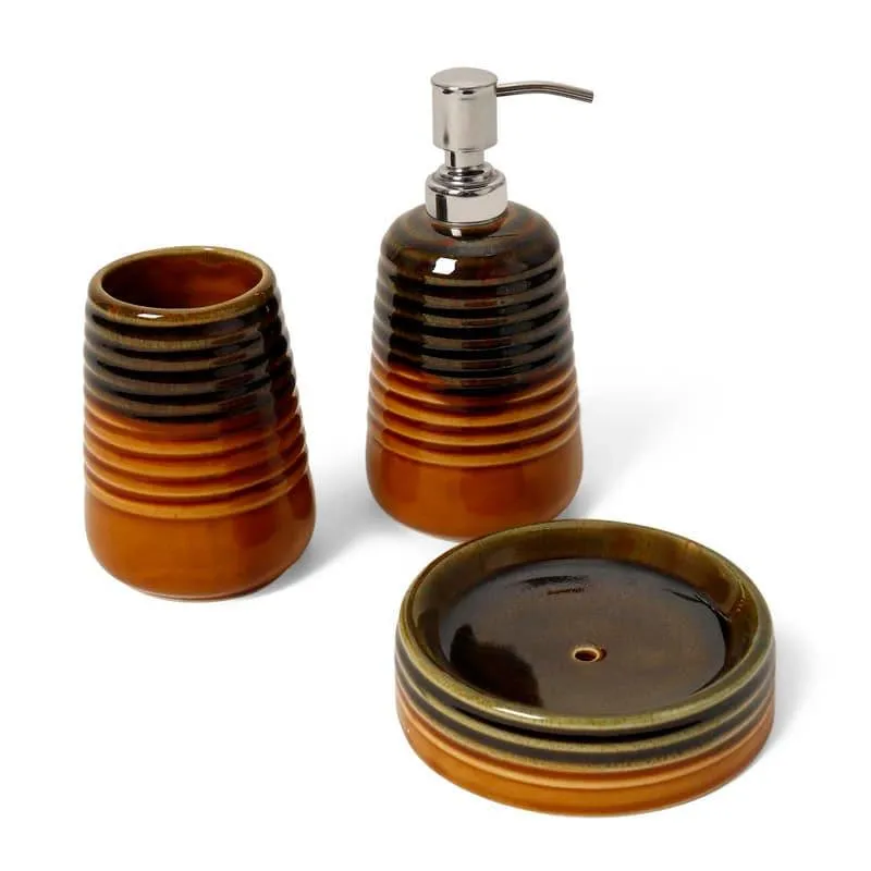 Saylor Bathroom Set media 4