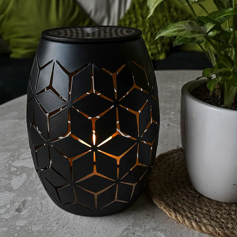 Zayya Solar Metal Table Lamp - Black media 4