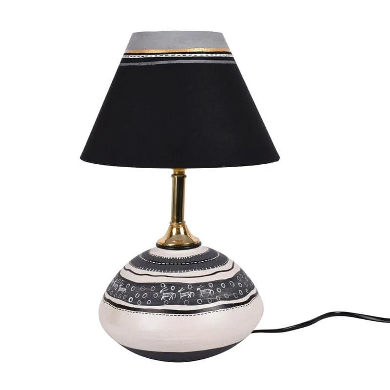 Itaash Terracotta Table Lamp - Black,White media 4