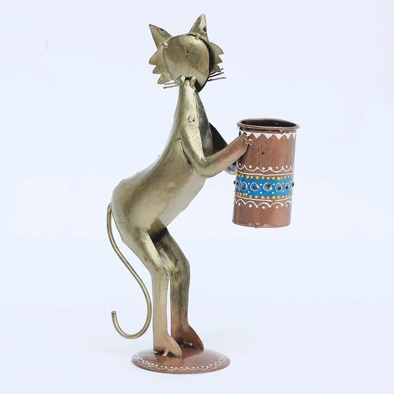 Nyra Pen Stand media 3