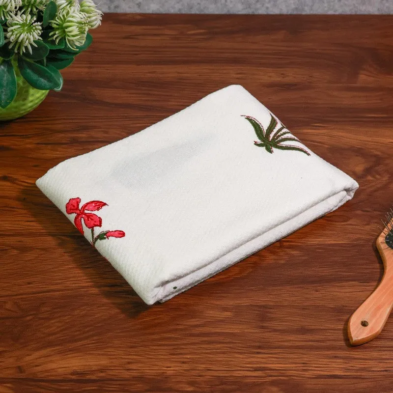 Tropical Bloom Cotton BathTowel - Green media 1