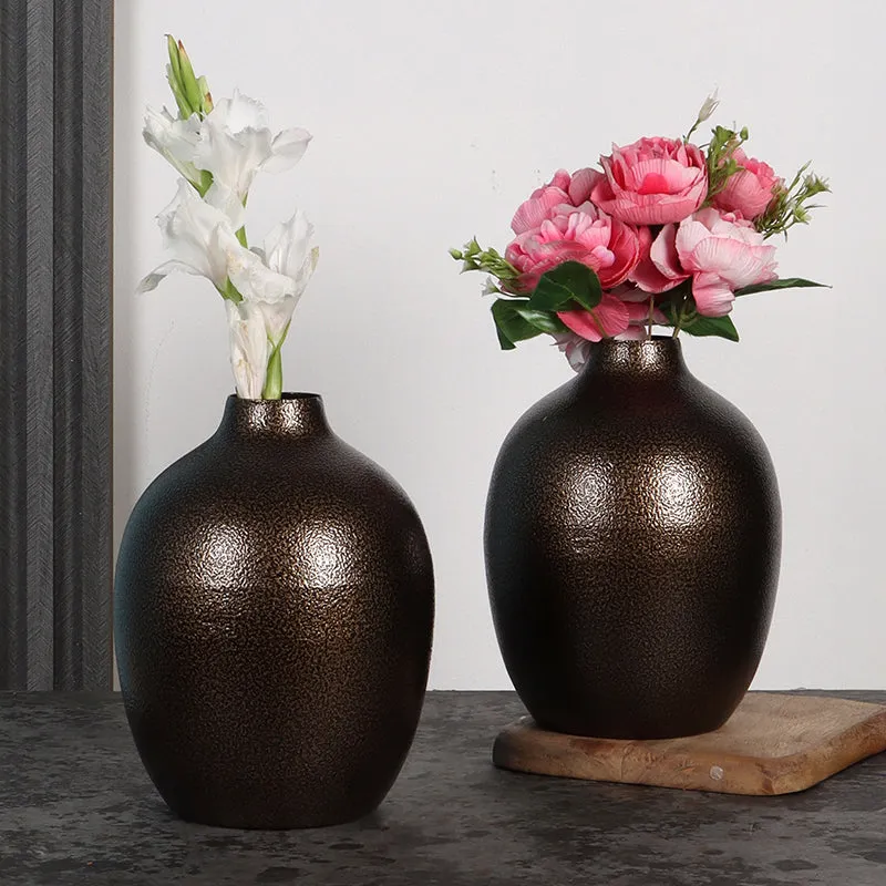 Lilou Iron Vase - Set Of Two media 1