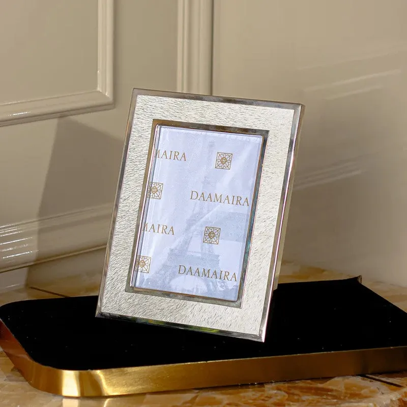 Solid Edge Photo Frame media 5