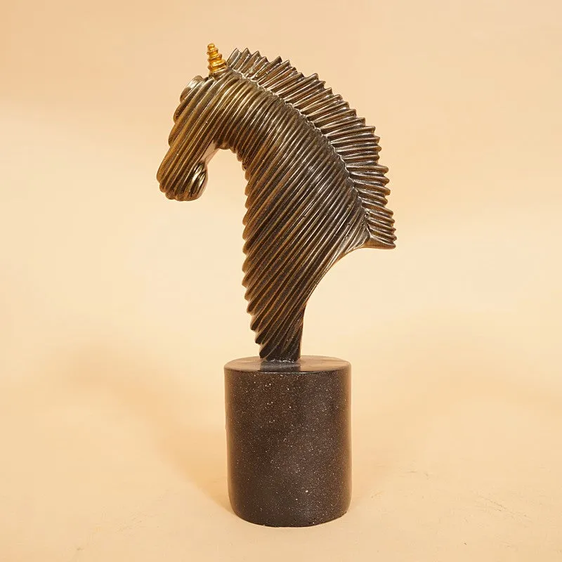 Golden Horse Head Decorative Showpiece media 4