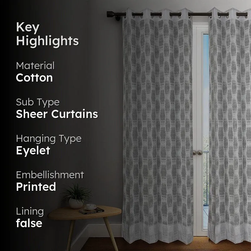 Nira Jaquared Curtain media 2