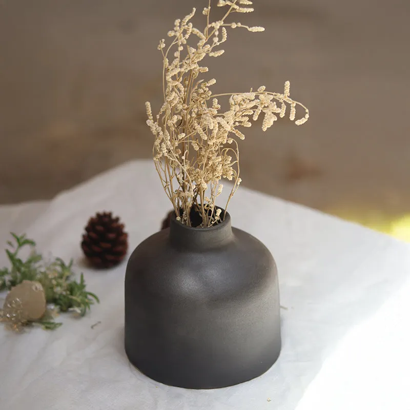 Bruna Ceramic Vase - Black media 4