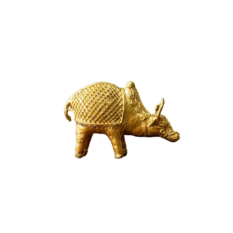 Ethnic Lega Bull Showpiece media 3