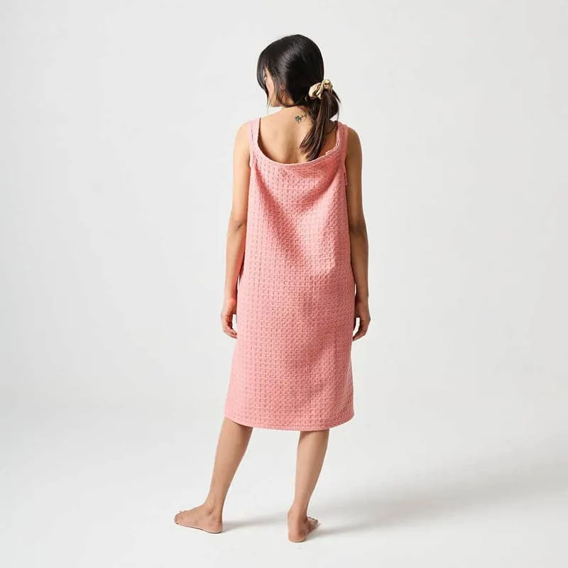 Glory Hug Cotton Bathwrap - Pink media 3