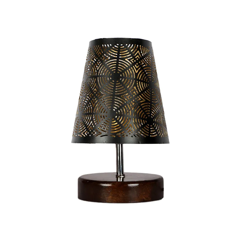 Mita Flora Etched Metal Table Lamp - Black media 4