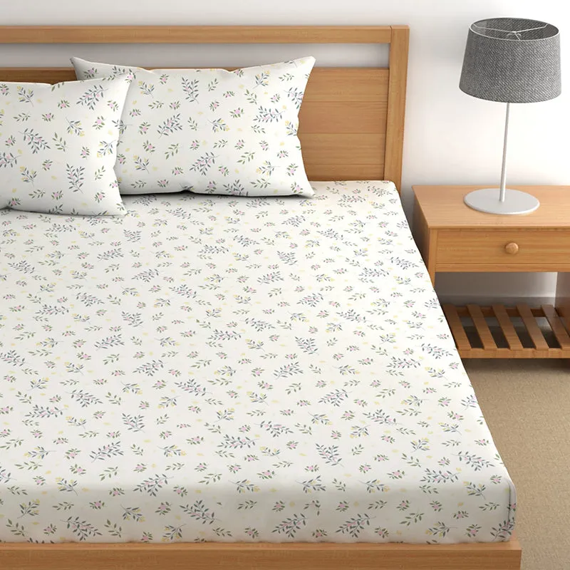 Petite Petals II Microfiber Microfiber Bedsheet - 150 GSM media 3