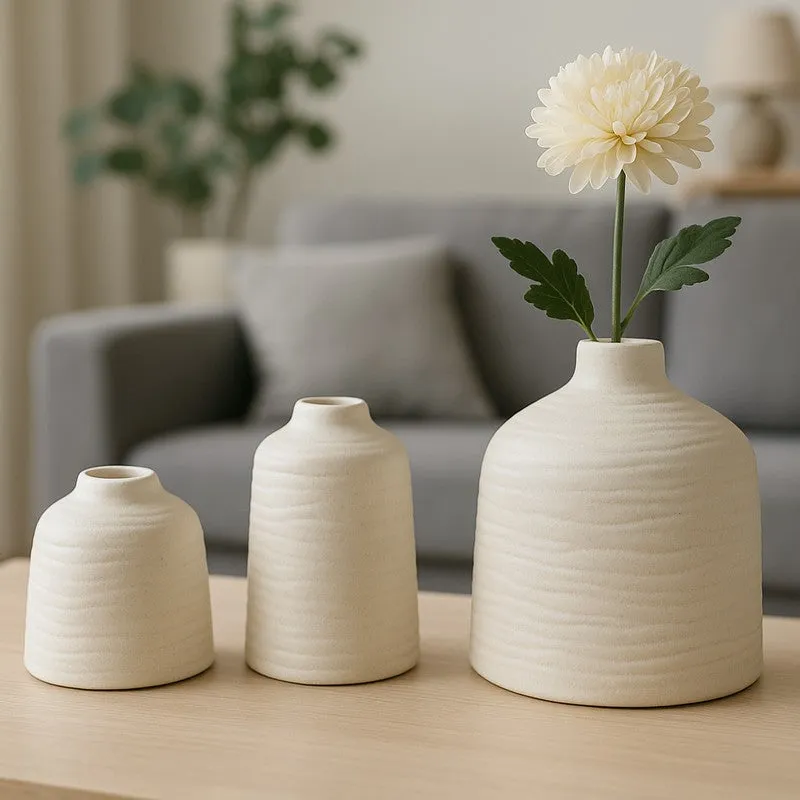 Veloura Ceramic Vase - Set of Three media 5