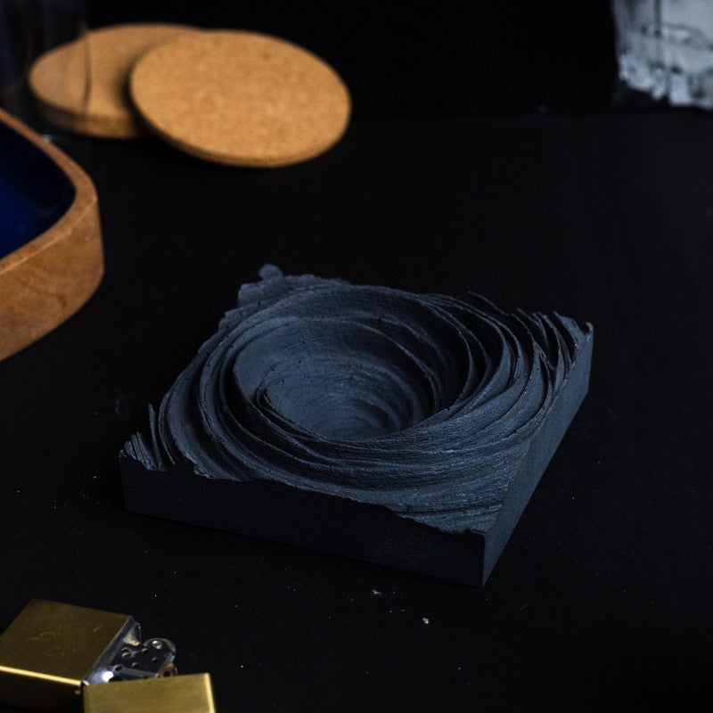 Cyclone Eye Ash Tray - Black