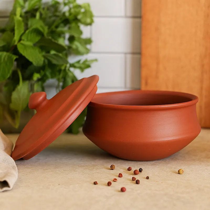 Mitti Terracotta Serving Handi With Lid - 900 mL media 1