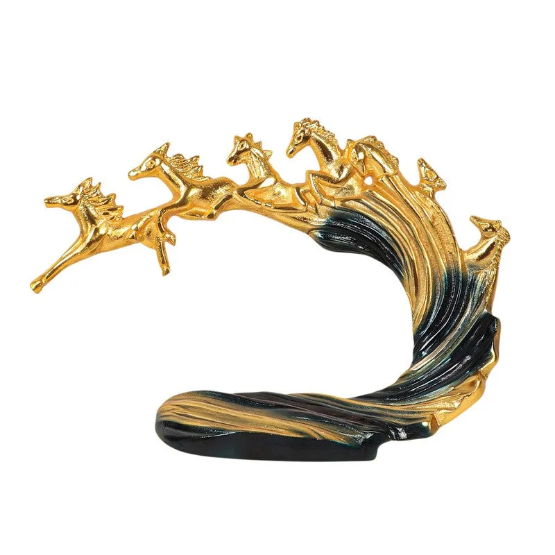 Wave of Victory Showpiece media 3
