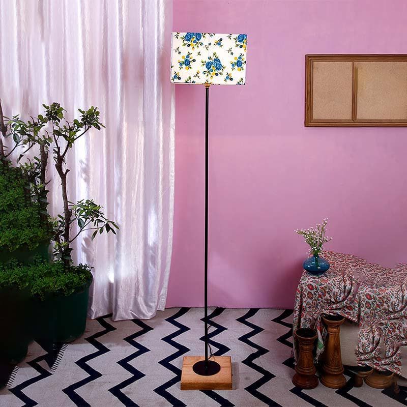Floral Clouds Floor Lamp media 4