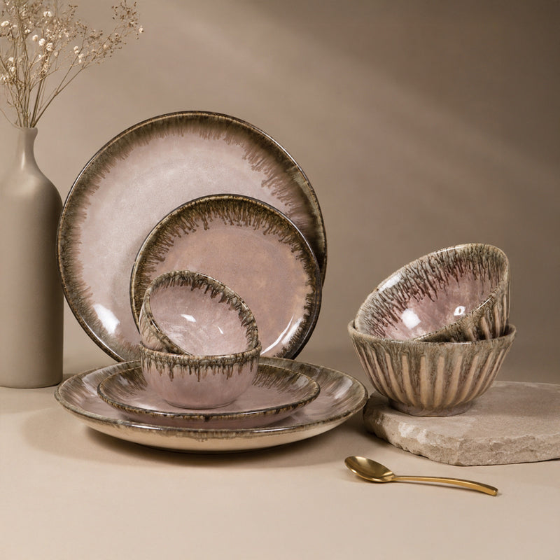 Eight Piece Set