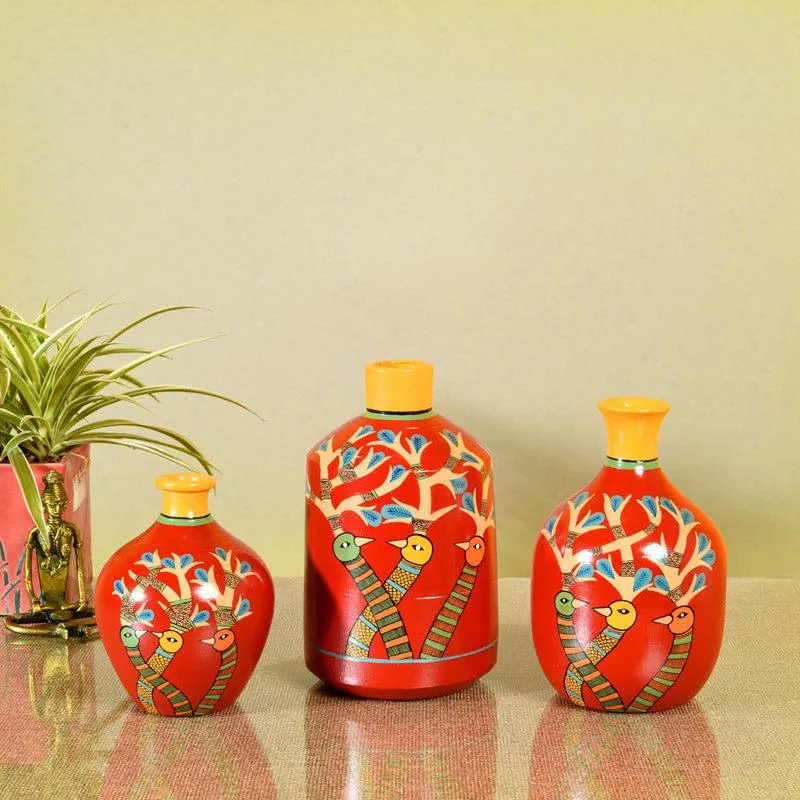 Indukant Terracotta Vase - Three Piece Set media 1