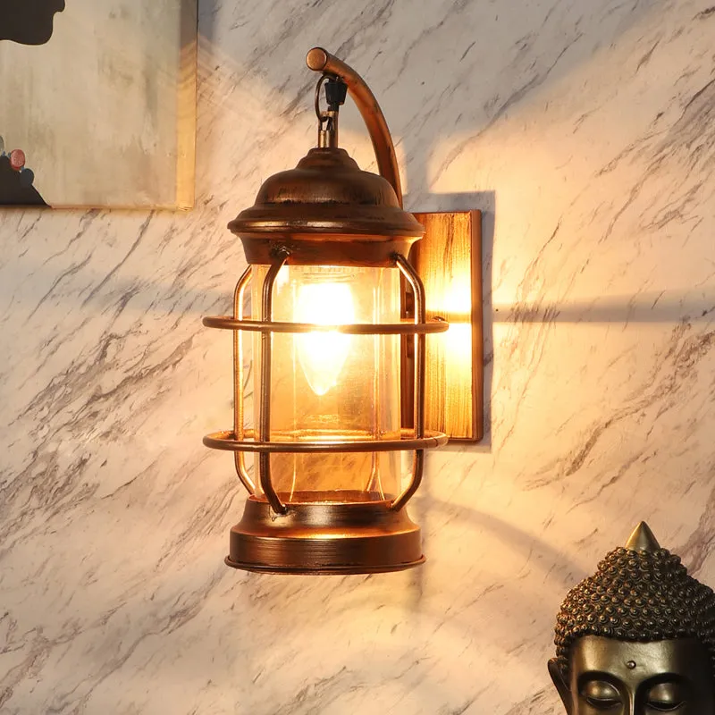 Lanterna II Iron Wall Lamp media 1