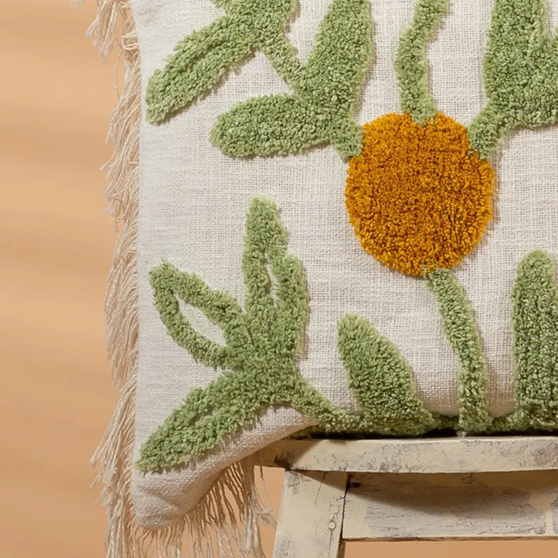 Botaniknit Tufted Cushion Cover media 3