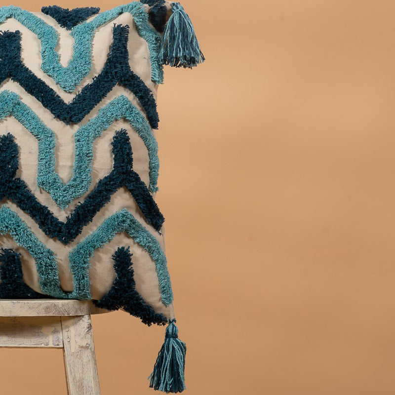 Braidlane Tufted Cushion Cover media 3