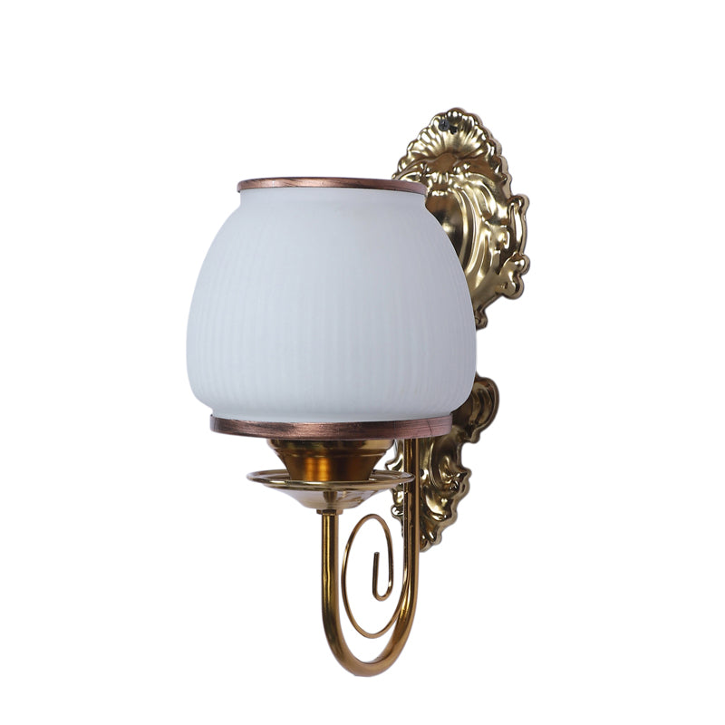 Pentra Iron Wall Lamp media 5