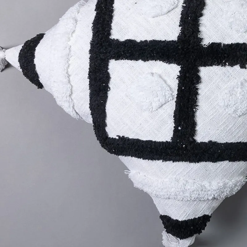 Inknit II Tufted Cushion Cover media 4
