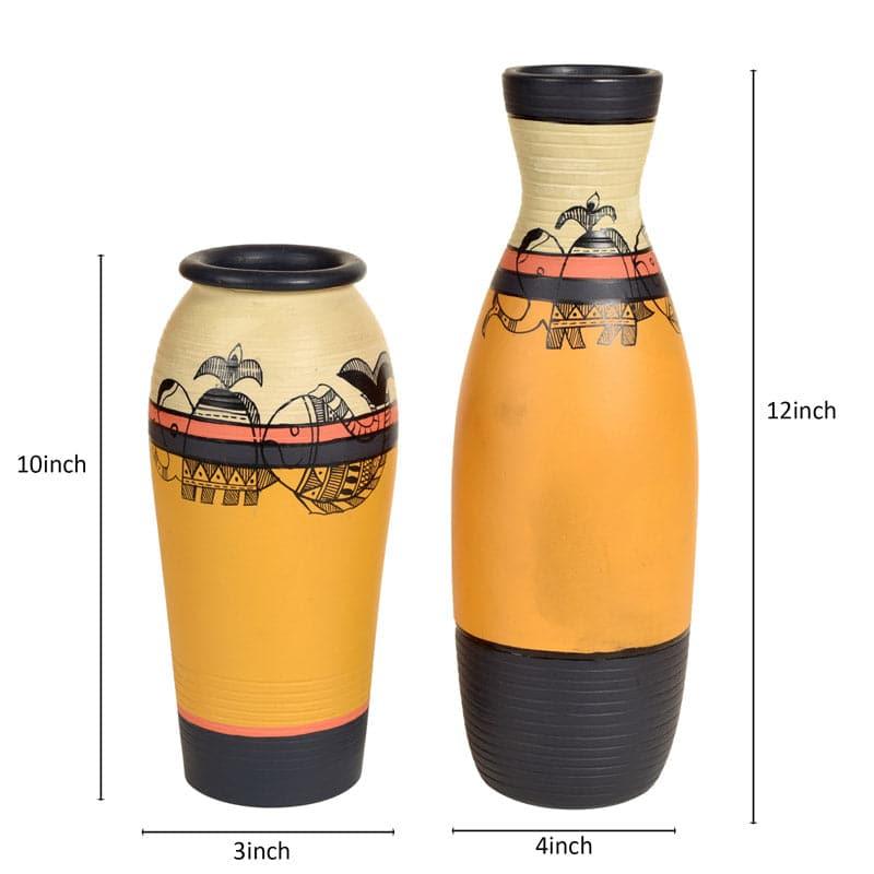 Banhi Tribal Terracotta Vase - Set Of Two media 6