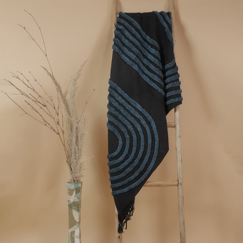 Curve Noir Cotton Throw
