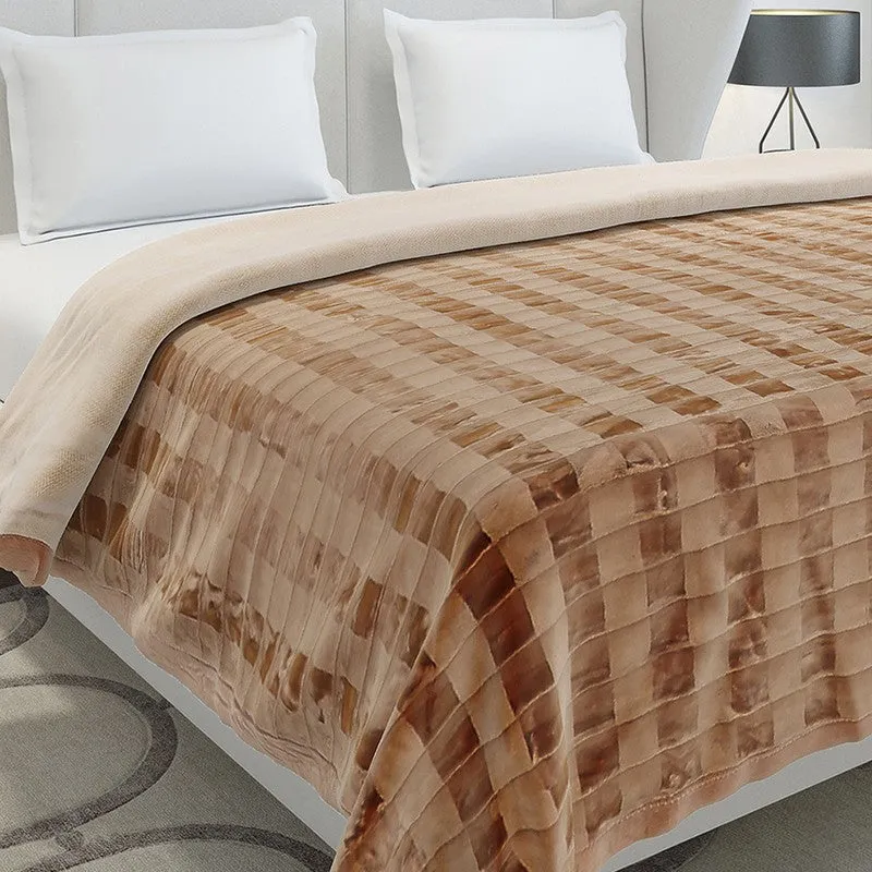 Monte Carlo Velvet Harmony Blanket - 720 GSM media 4
