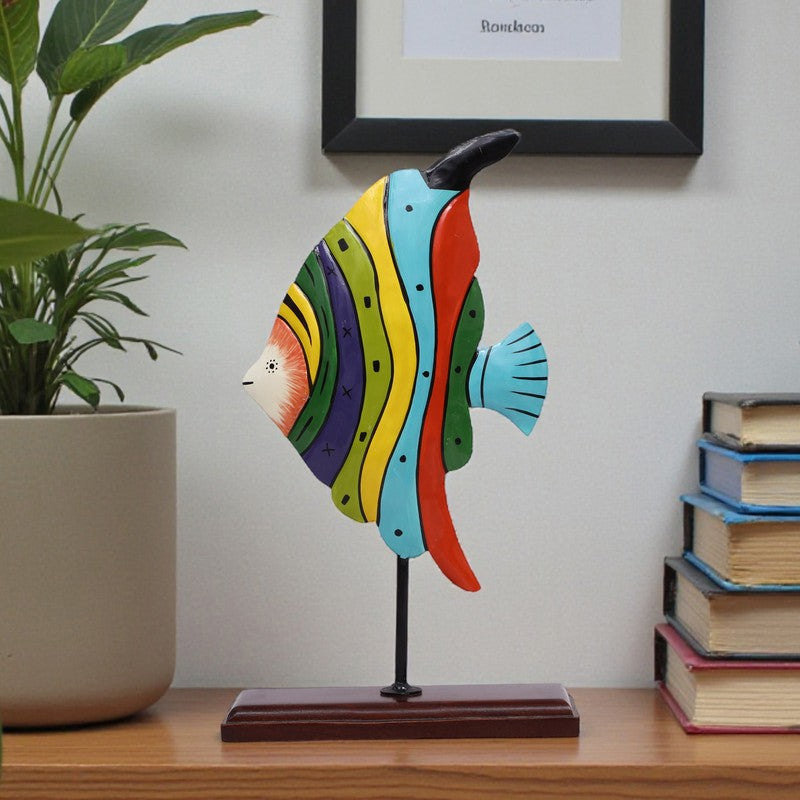Fishy Fiesta Metal Showpiece