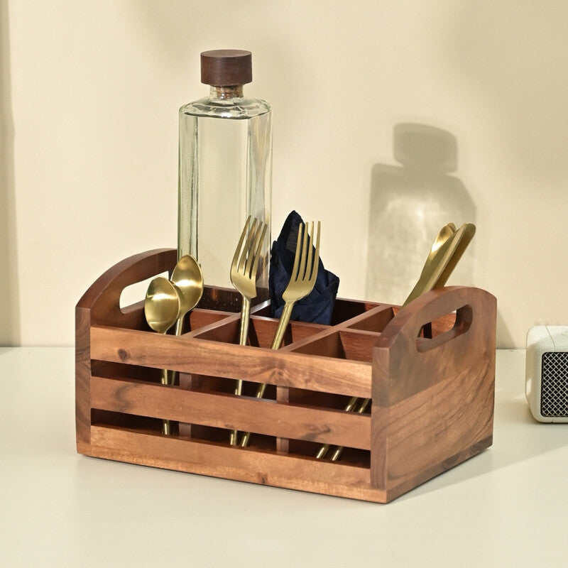 Hinka Wooden cutlery holder media 10