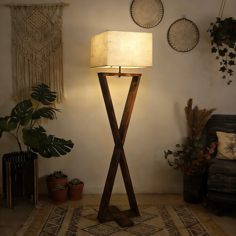 Xirena Floor Lamp media 4