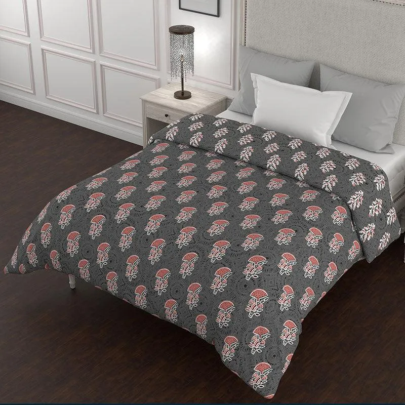 Juhi Reversible Floral Cotton Comforter (Grey & Red) - 150 GSM media 1