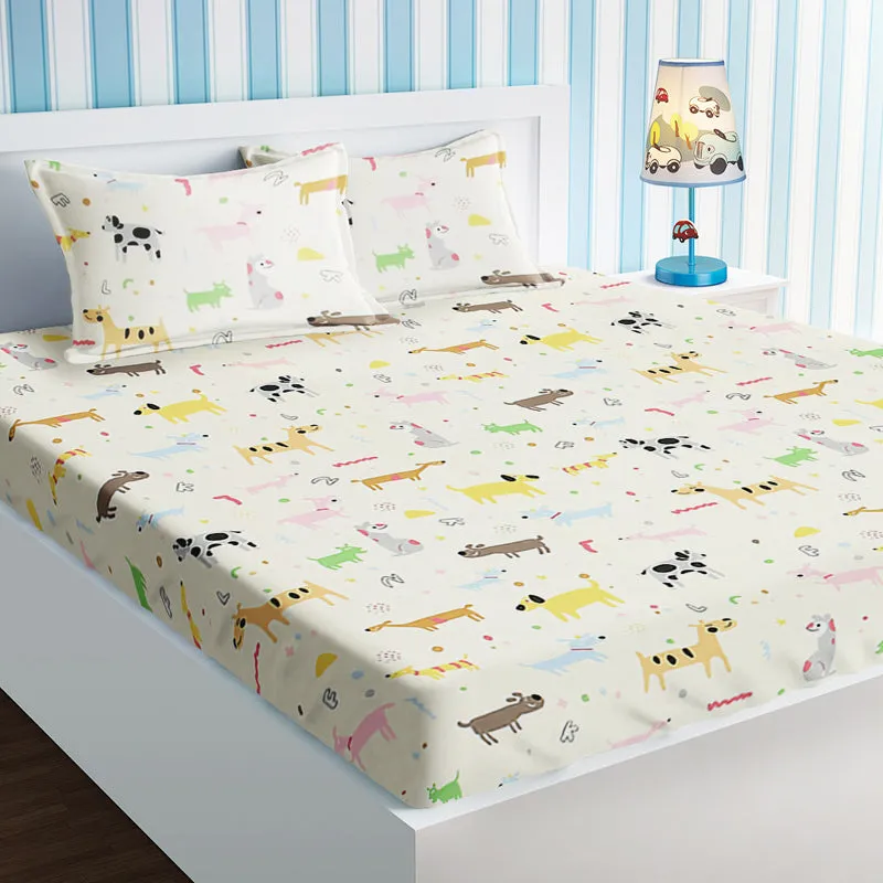Forest Pals Kids Cotton Bedsheet - 210 TC media 1