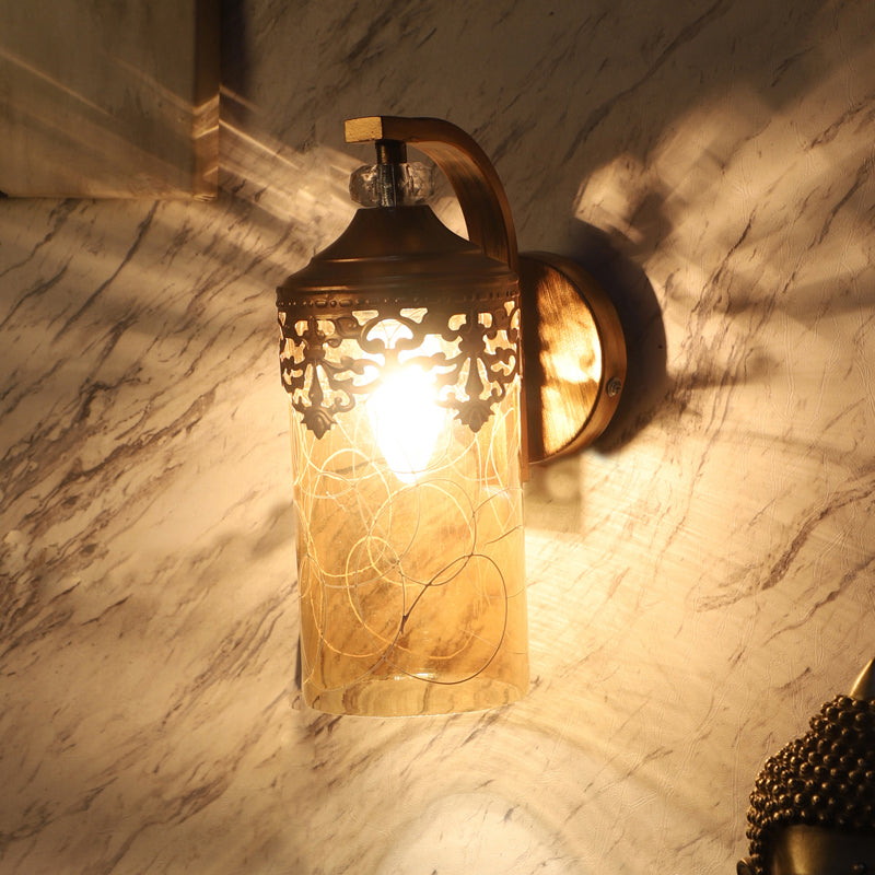 Victoria Iron Wall Lamp media 4