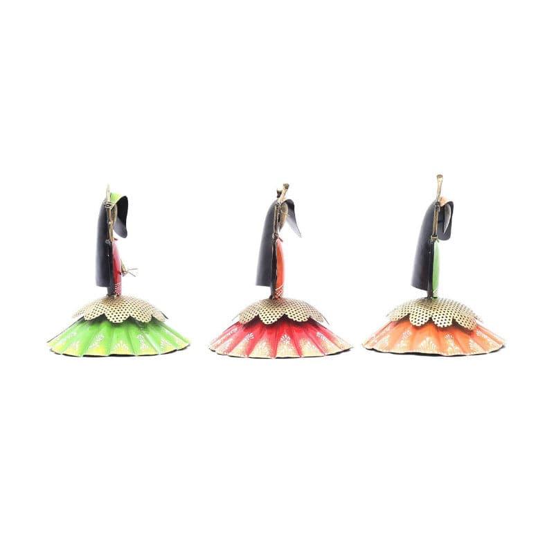 Dandia Dazzle Showpiece - Set Of Three media 3
