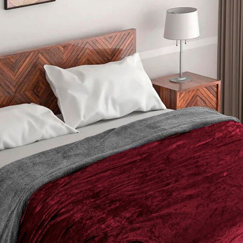 Casselle Reversible Blanket - Maroon media 7