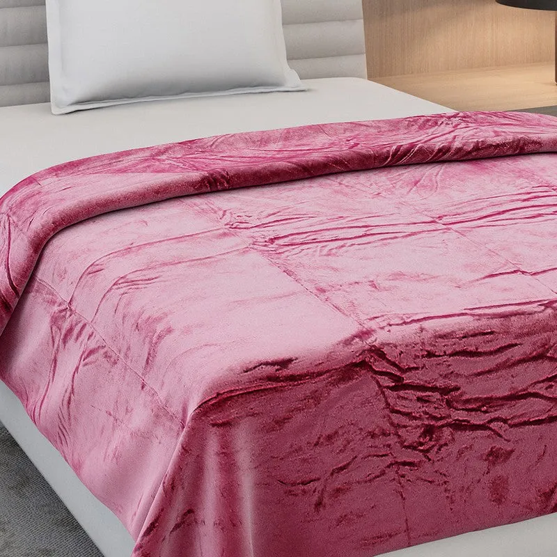 Monte Carlo Luxora Solid Polyester Blanket (Magenta) - 300 GSM media 5