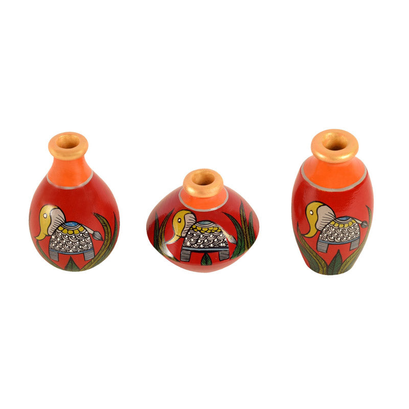 Indravadan Terracotta Vase - Three Piece Set media 3