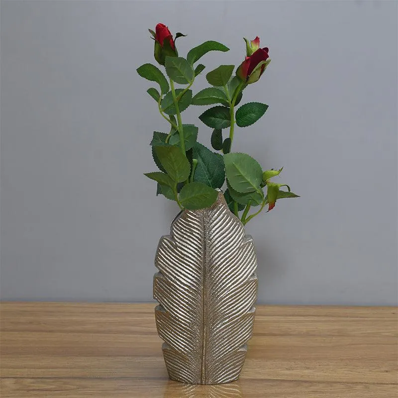 Palm Laef Vase - Silver media 1