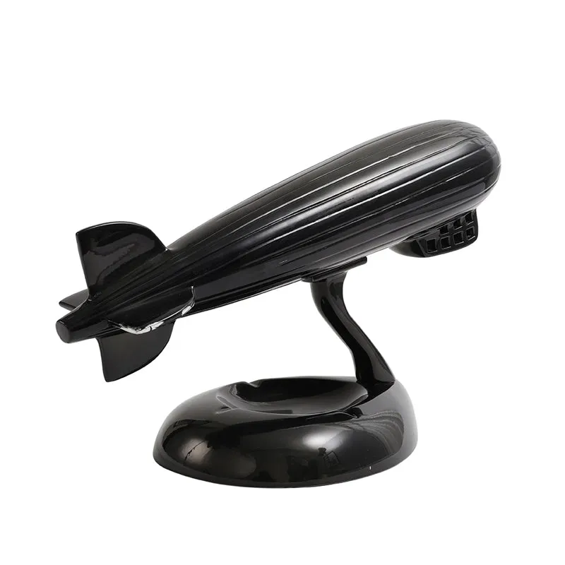 Zeppelin Showpiece media 6