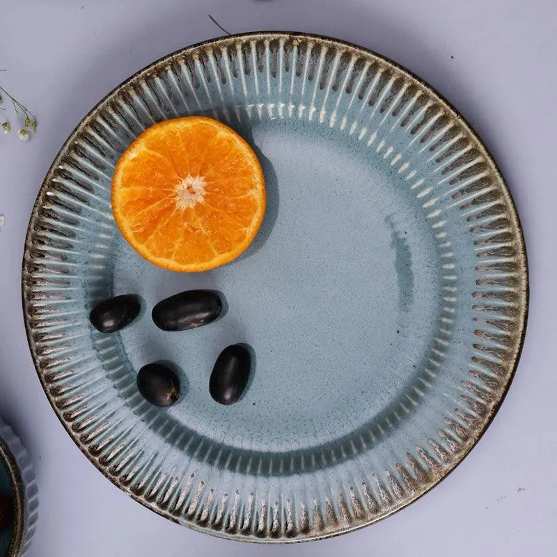 Willow Dinner Plate media 3