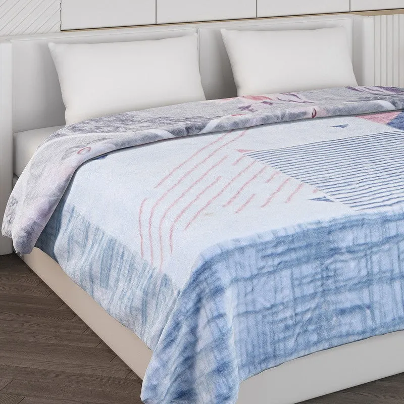 Monte Carlo Serene Blossom Blanket - 550 GSM media 5