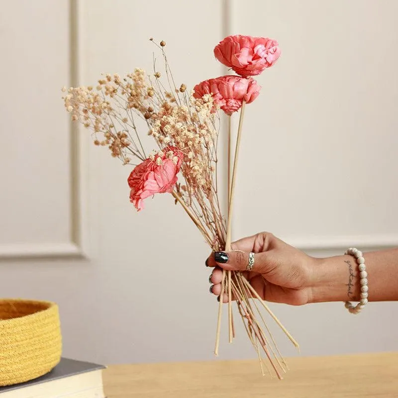 Charmia Vase With Naturally Dried Flower Bunch media 4