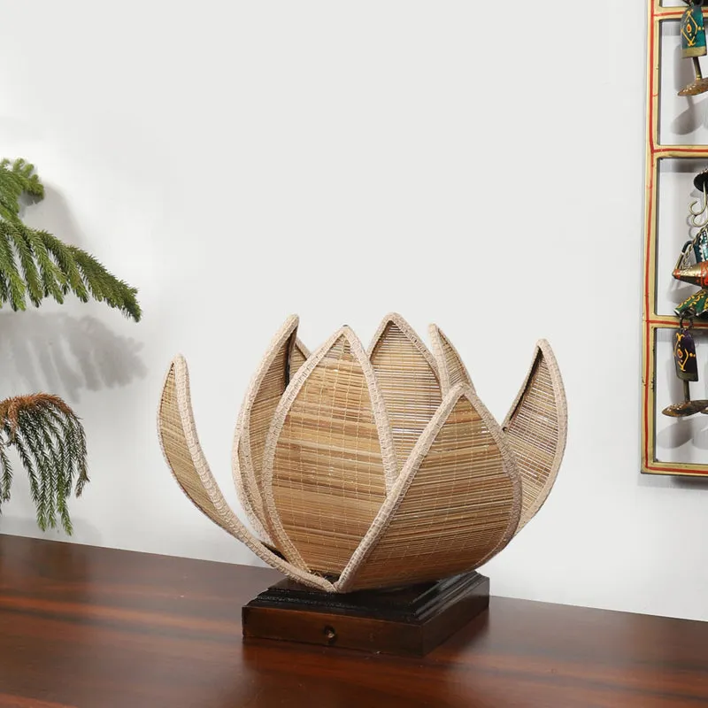 Ornexa Bamboo Rose Edge Table Lamp - Beige media 3