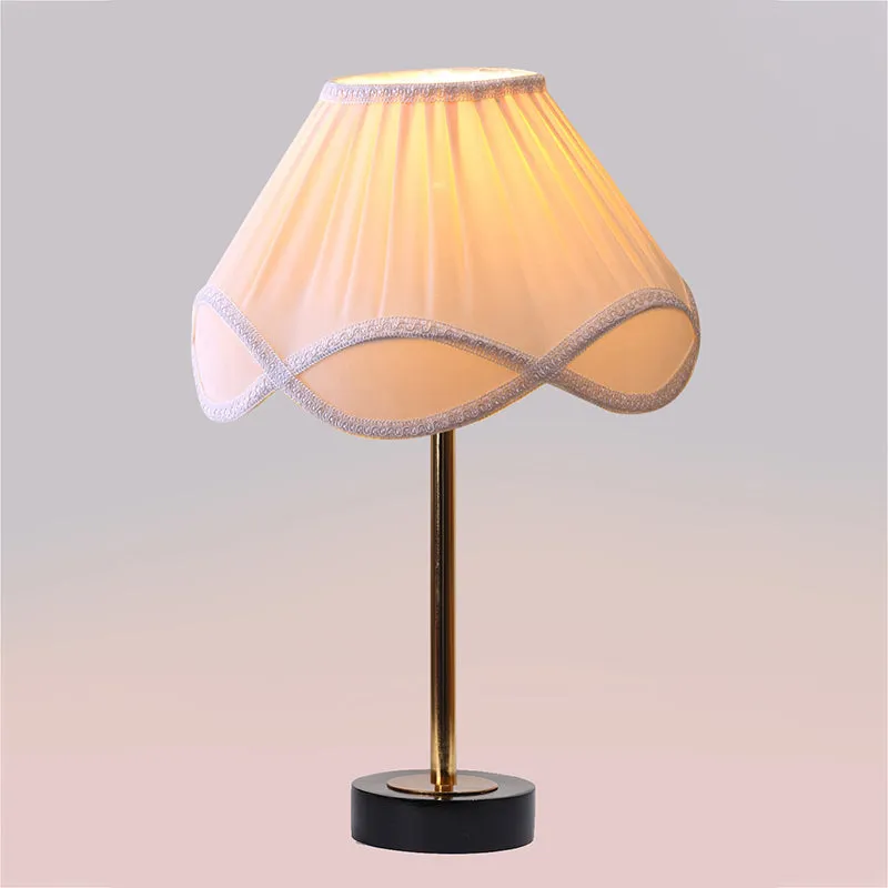 Valencia Rodin Wooden Table Lamp - OffWhite,Gold,Black media 5