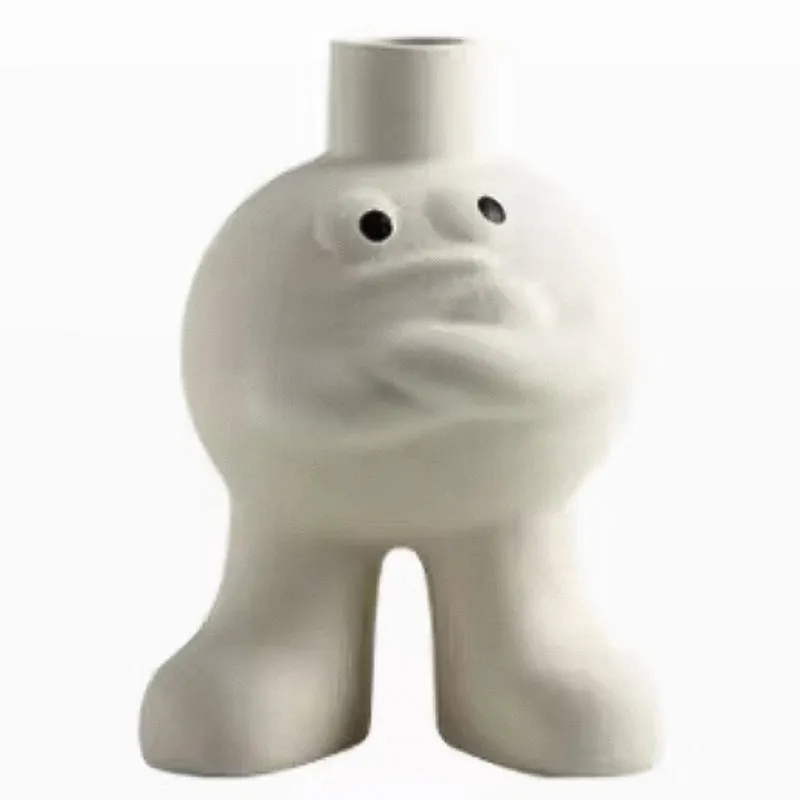 The Quirkle Porcelain Vase media 3