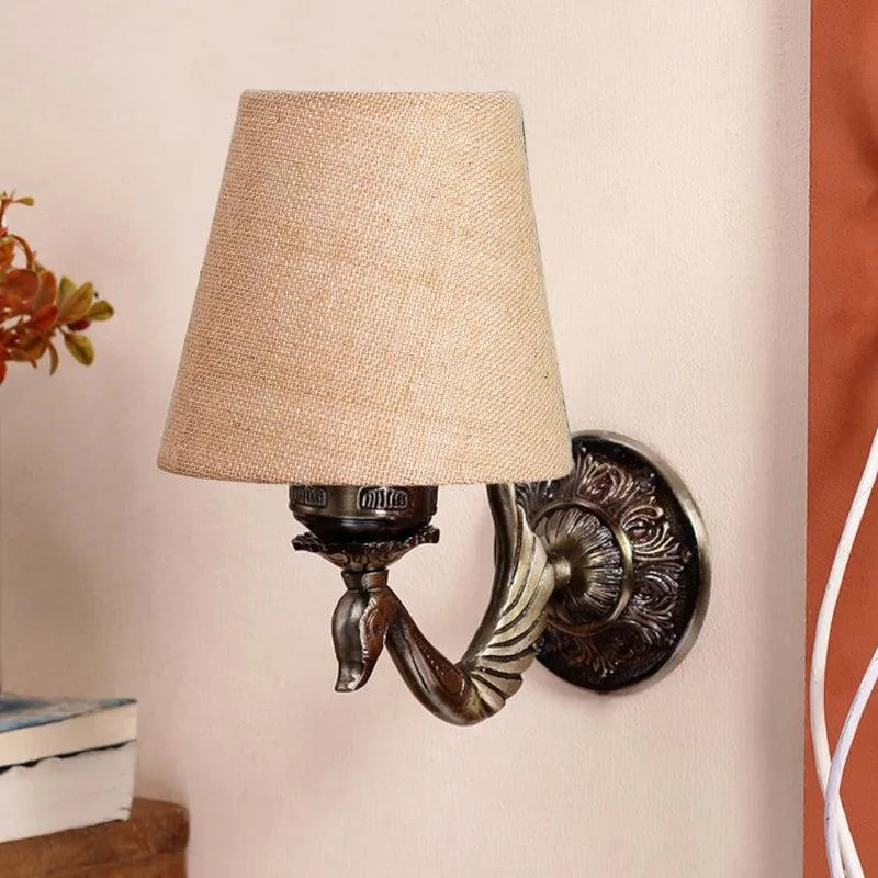 Amro Retro Conical Fabric & Metal Wall Lamp - Beige media 3